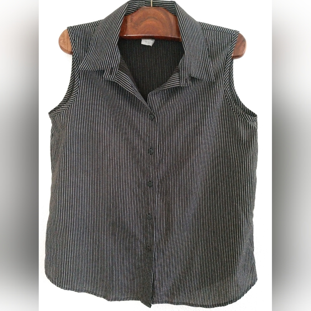 Vintage Tapestry Women's Sleeveless Shirt Black White Pinstripe USA Made Large